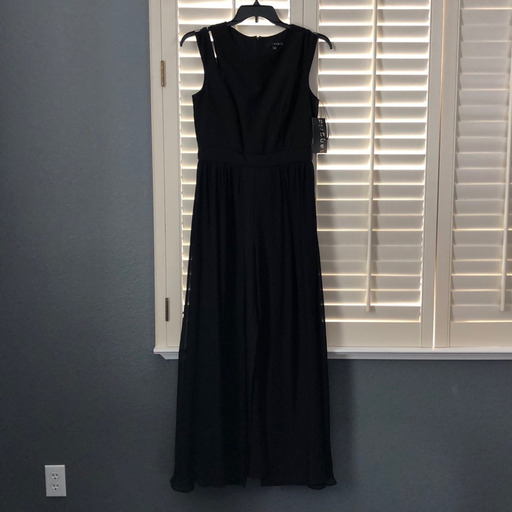 Fun versatile pants/dress Jumpsuit by Sangria